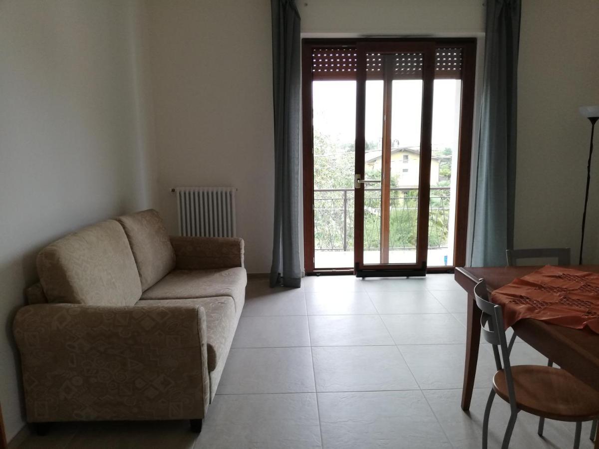 Apartamento La rosa rossa Cambiasca Exterior foto